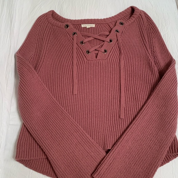 L.A. Hearts Sweater - Picture 1 of 3